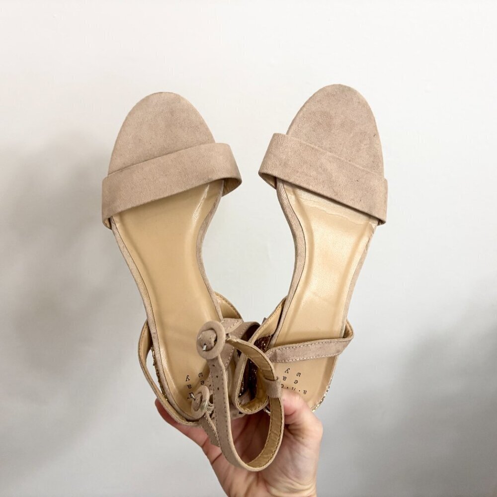 EUC Taupe Strappy Sandals w/ Glitter Heel & Ankle Strap - sz 7.5 - A NEW DAY - Picture 10 of 12